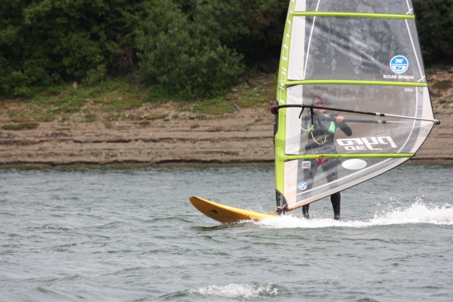  Windsurf solo 
