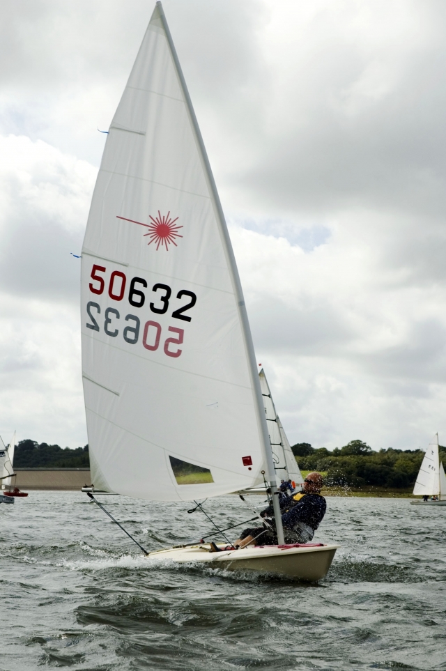  Navegación en un día gris 