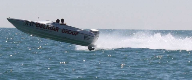  Potencia a través de las olas 