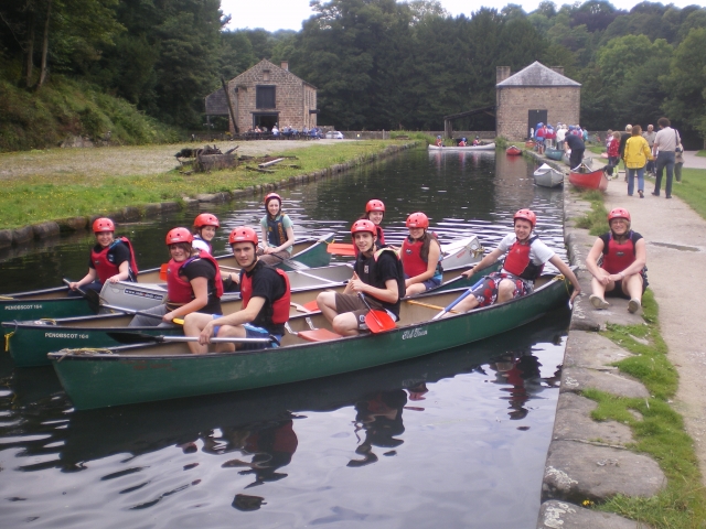  Canoa por los canales 