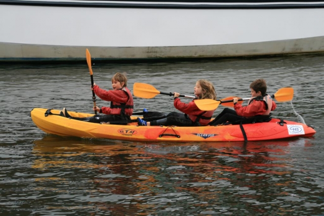  Experiencias divertidas de kayak que todos pueden disfrutar 