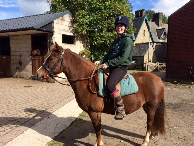  Hackeo al aire libre en el Dam Top Riding Center 