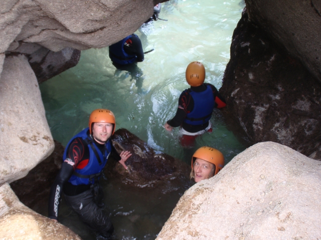  Gruta de coasteering