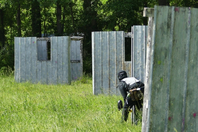  Buscando a los enemigos
