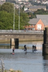  Paddle board en el río 