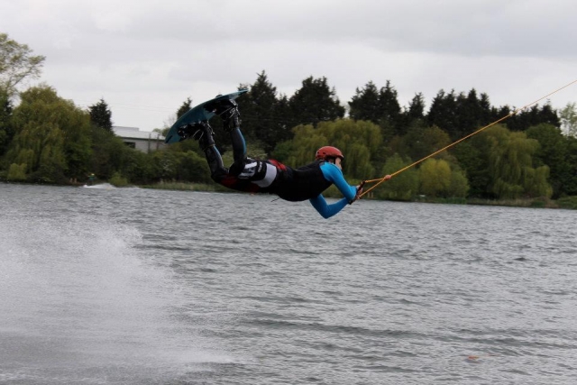  Cable de wakeboard en Basildon. 