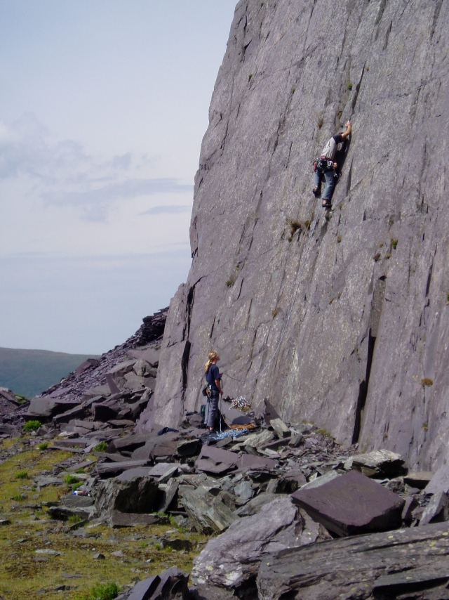  Cursos de iniciación a la escalada en roca 
