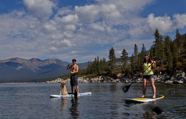  Paddleboarding en pareja con Active Highs 