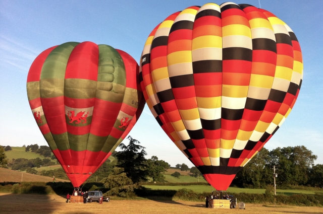  Dos de nuestros globos 