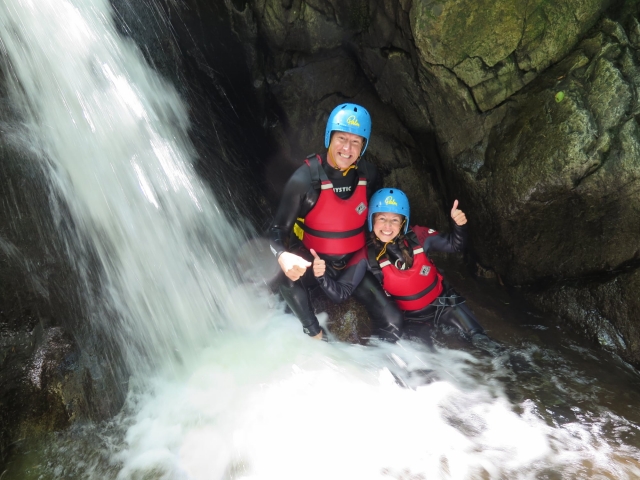  Gorge Walking and Canyoning 