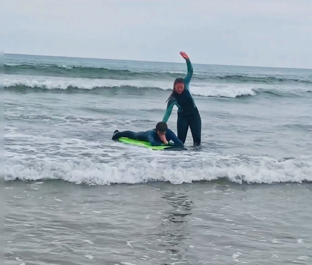  Aprende habilidades básicas de surf