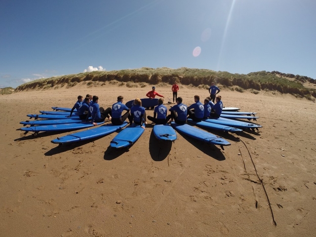  Disfruta de una actividad en grupo con nosotros 
