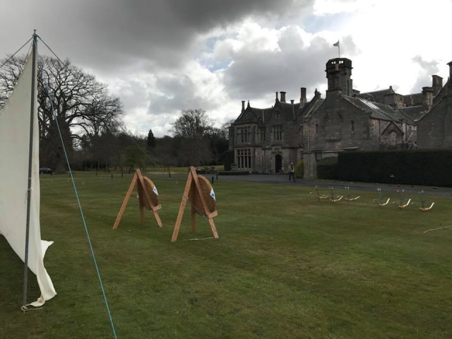  Nuestra mire de jalo con arco 