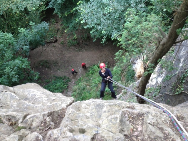 La escalada es una gran actividad para fortalecer. 