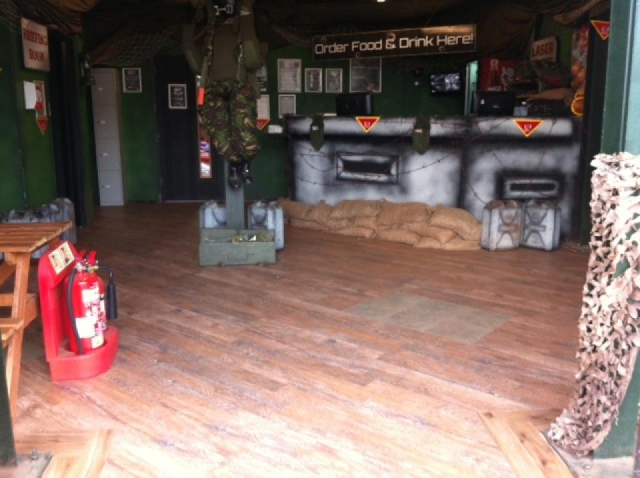  Ideal para amigos y grupos. 