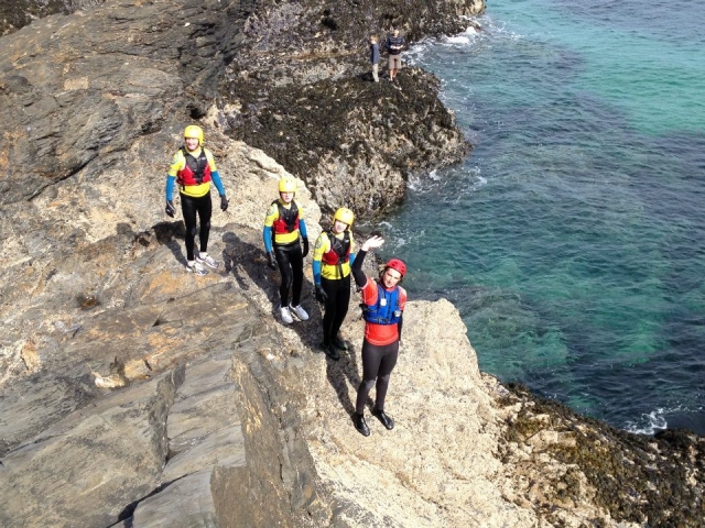  Un gran día para un grupo de amigos.