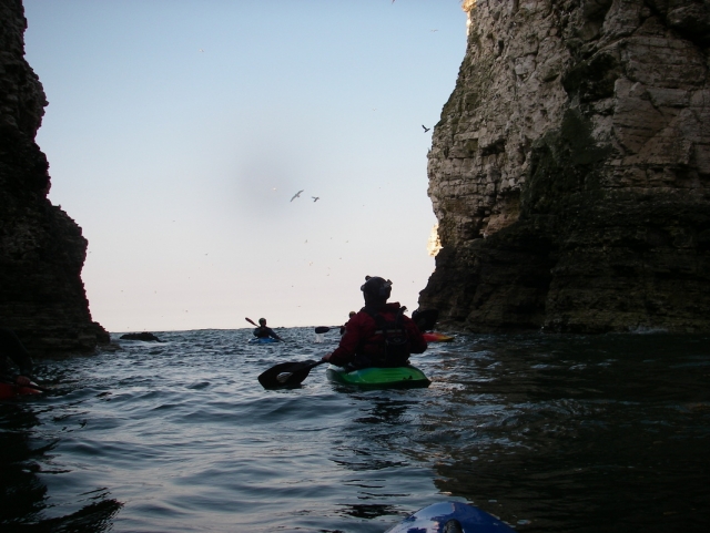  El kayak es una actividad divertida para hacer. 