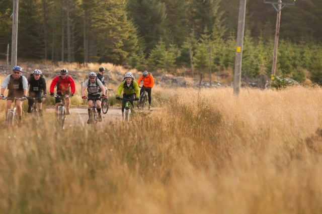  El ciclismo de cerro es divertido para todos. 