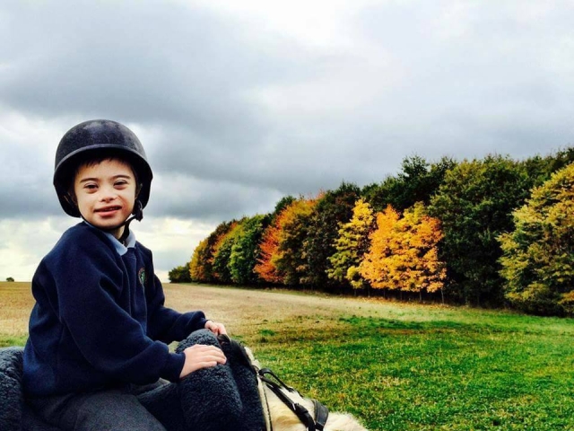  Nuestra pasión en Conquest Equestrian Center es ofrecer actividades para personas con discapacidad. 