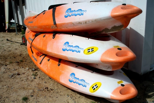  El kayak es muy divertido para todos. 