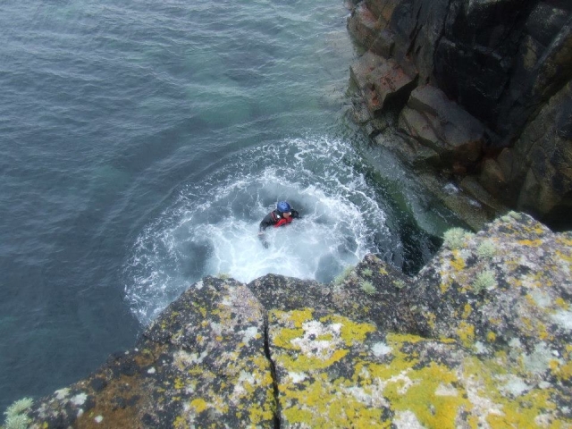  Coasteering es muy divertido. 