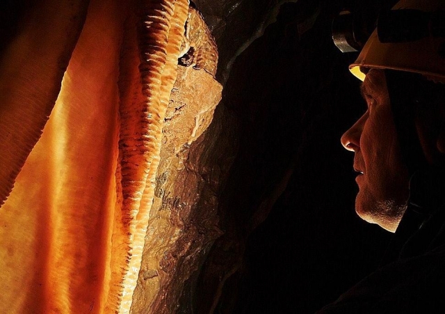  La espeleología es muy divertida. 