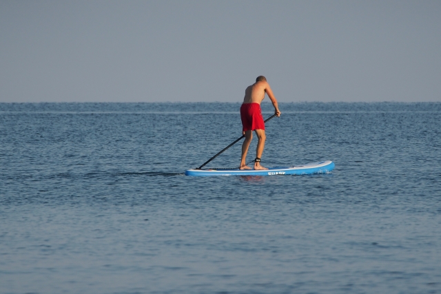  Standup paddleboard 