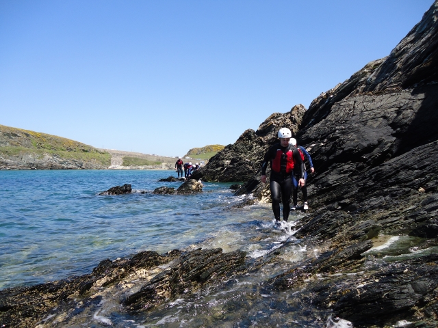  Cliff Jump Coasteering 