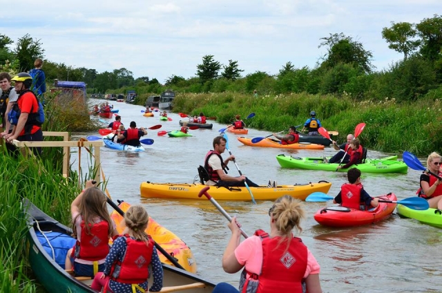  ¿Competencia o la estación de kayak?