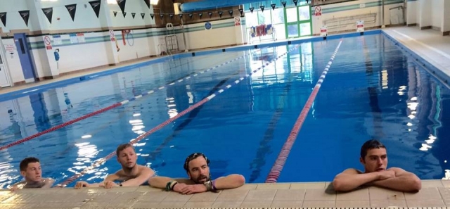  Sesión de prueba en la alberca 