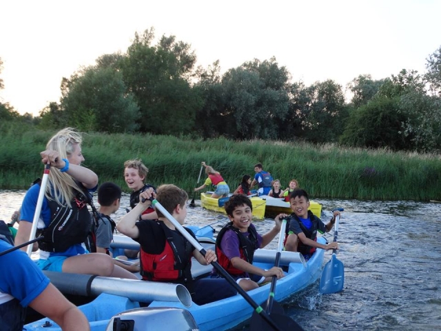  Nuestros monitores siempre están ahí para ellos 