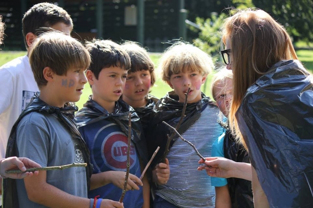  Escucha atentamenle las instrucciones 