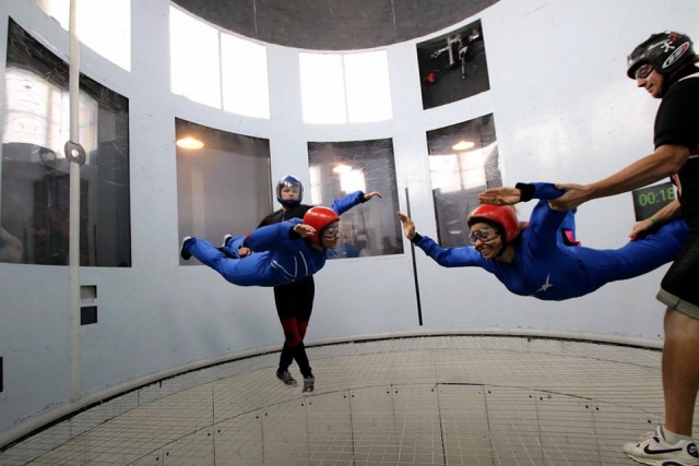  Paracaidismo interior 