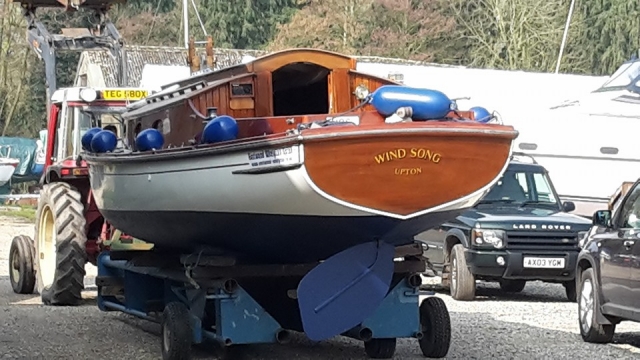  Listo para saltar al agua 