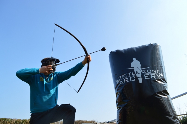  Jalo con arco en Battlezone 