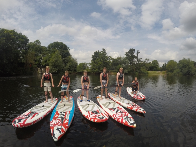  SUP con estos grandes adolescentes 