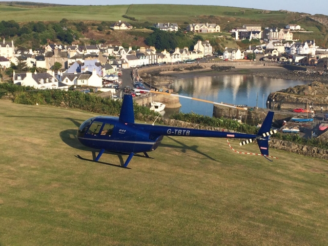  Nuestro R44 antes de despegar 