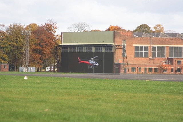 Servicios de helicóptero en el aeropuerto de Leeds East