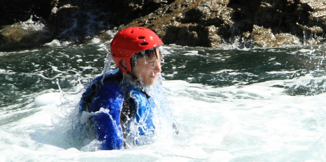  Salto de acantilado 
