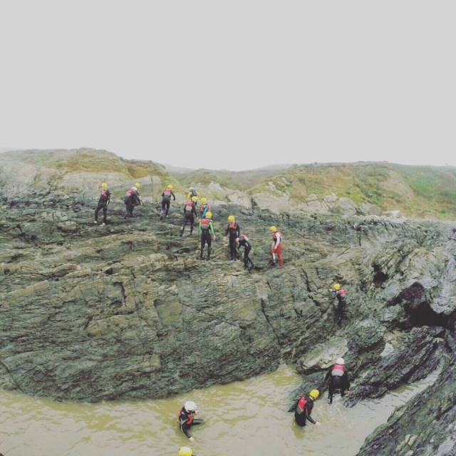  Coasteering en North Devon 