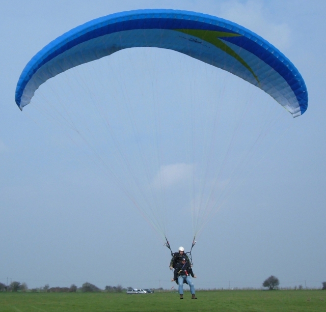  ¡Paramotor por el valle! 