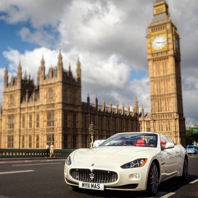 Nuestro hermoso Maserausted. 