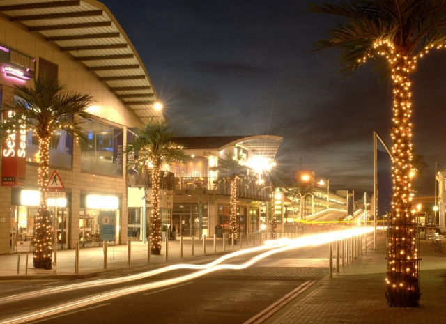  ¡El muelle de noche! 