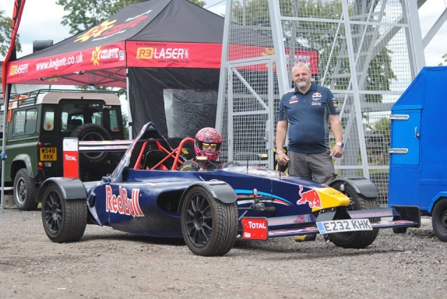  Subir a caballo con instructores calificados. 