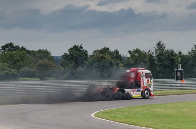  Competición de camionetas 