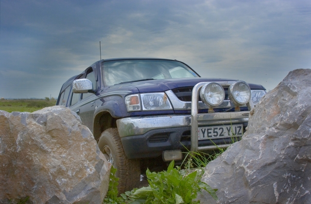  ¡Experimenta la adrenalina con velocidad, giros y saltos! 