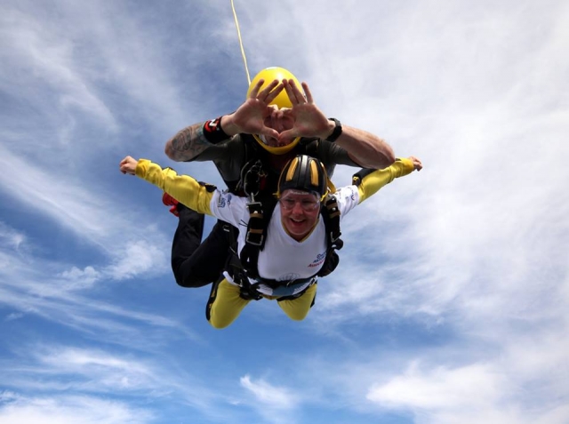  ¡Me encanta la experiencia con Skydive Buzz Ltd! 