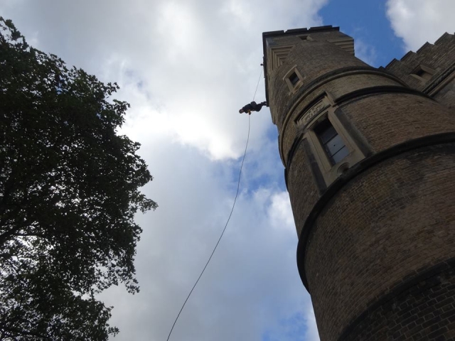  ¡Prueba el Casthe of Rap Jumping London! 