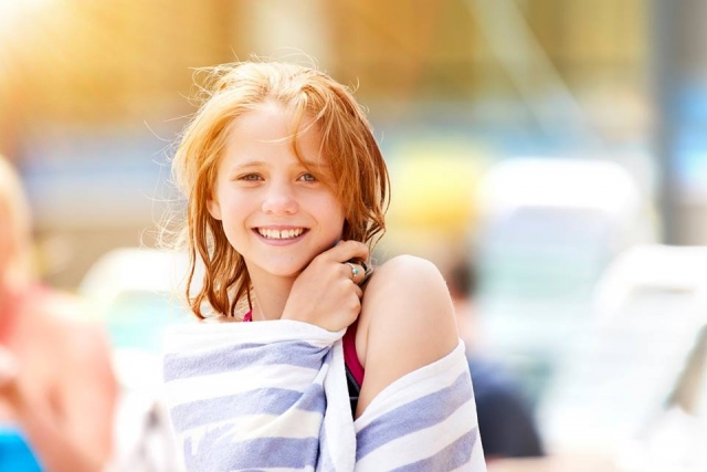  ¡Traiga a toda su familia al parque acuático Alpamare Scarborough! 