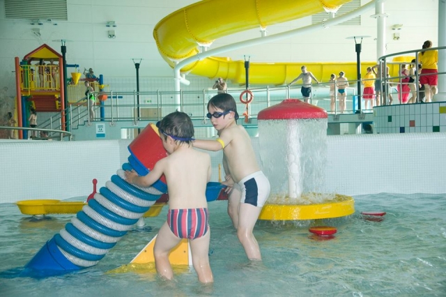  ¡Diviértele en Splash World Southport! 